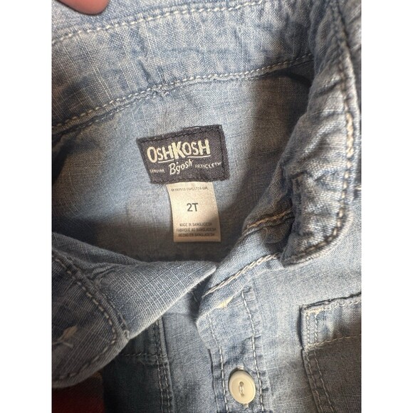 BUNDLE Oshkosh Boys Size 2T Cute Button Up Shirt Bundle (3 Shirts) - Picture 8 of 13